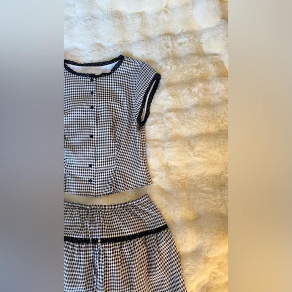 Reformation Valetta Two Piece In Remy Check, brand new, never worn, no flaws. - Picture 7 of 16